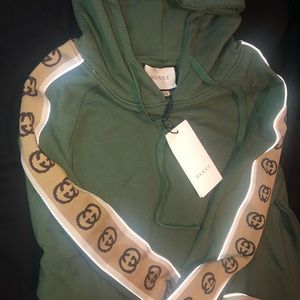Gucci sweater